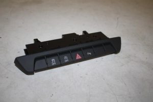 17821251 – 82A925301AA – Schalter (sonstige)