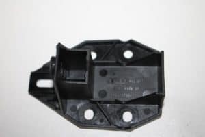 17817272 – 4K0807333 – Steun (diversen)