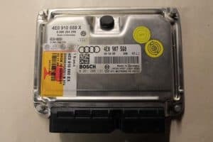 17787407 – 4E0910560EX – Computer Motormanagement