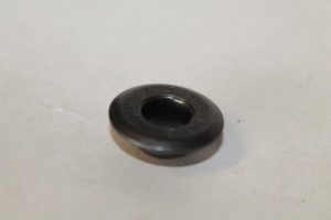 17789360 – 077109641G – Federteller links vorne