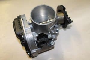 17787570 – 058133063C – Gasklephuis