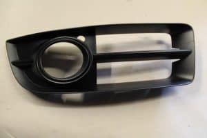 17787787 – 8P4807681E – Bumper Rooster