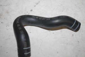 17806451 – 077103221AN – Hose (miscellaneous)