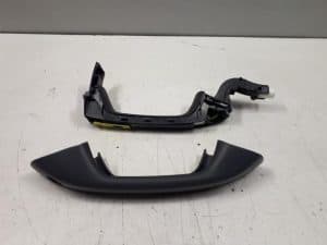 21661050 – 5FB837205GRU – Portiergreep 4Deurs links-voor