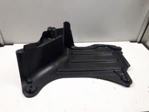 18541625 – 2G0825205A – Schutzblech Boden