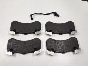 20794221 – 4H0698151F – Bremsklotz vorne