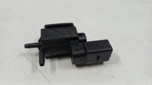 23764887 – 037906283C – Vacuum ventiel