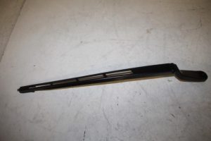 17819399 – 4L1955407A1P9 – Front wiper arm