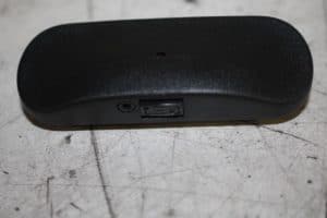 17813371 – 8W0955988A – Front windscreen washer jet