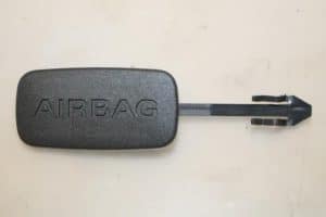 17801646 – 8V48681724PK – Airbag Kapje