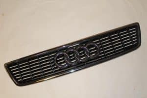 17787648 – 4D0853651B3FZ – Grille