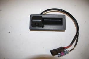 17831737 – 3V0827566L – Reversing camera