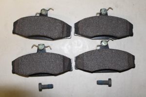 17787494 – 6U0698151A – Remblok voor