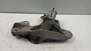 23923611 – 4F0199351AG – Motorsteun