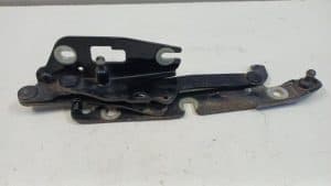 23788429 – 4F5827302D – Scharnier Achterklep