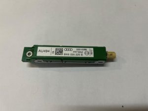 23880617 – 8W6035225B – Antenne Versterker
