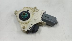 23970013 – 4F0959801D – Door window motor