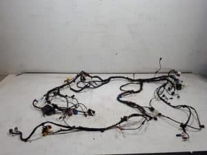 23894370 – 8W1970102, 8W1970161, 8W1970000B, 8W1970164A, 8W1970016C, 8W1970029D, 8W1970012, 8W1970267, 8W1970100D, 8W1970076B, 8W1970375, 8W1970212A, 8W1970162, 8W1970349, 8W1970323A, 8W1970327A, 8W1970317E, 8W1970340 – Kabelboom