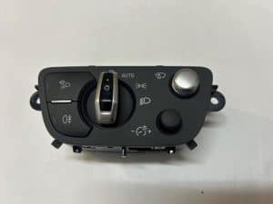 23880682 – 4M0941531AB5PR, 4M0941531AB – Licht Schakelaar