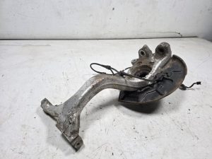 23886301 – 8E0407254E – Fusee rechts-voor