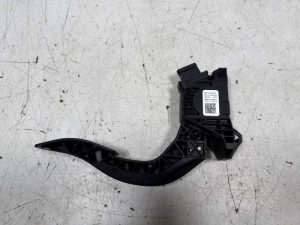 23939990 – 8W1723523A – Gaspedaal