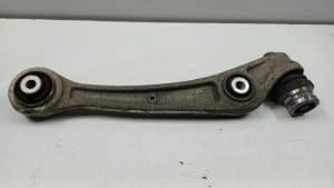 23925531 – 8K0407152F, 8K0407156C – Draagarm onder rechts-voor