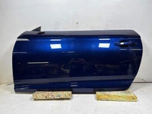 23890383 – 8W6831051B – Portier 2Deurs links