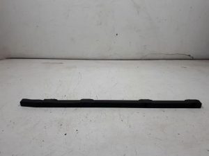 23943196 – 8W7804647A – Schutzblech Boden