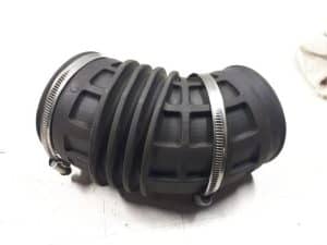 23877602 – 07C129627B – Ansaugschlauch Luft