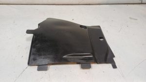 23934729 – 8W0825201 – Schutzblech Boden