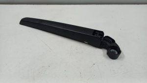 23832958 – 4KE9554071P9, 4KE955405 – Rear wiper arm