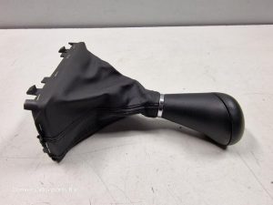 24004215 – 8K1713139ATAH – Schaltung