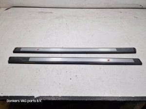 24191467 – 8P3898115, 8P3853491E, 8P3853492E – Afdeklijst dorpel links