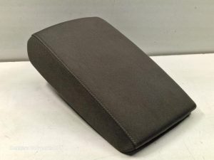 24001797 – 4G08642084PK – Armlehne