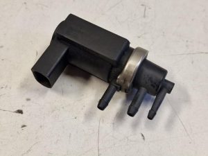 24180386 – 4E0906628 – Vacuum ventiel