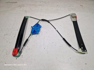 24003953 – 8E0837461C, 8E0837461B, 8E0837461A, 8E0837461 – Window mechanism 4-door, front left