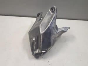 24011139 – 4KE199308J – Engine mount