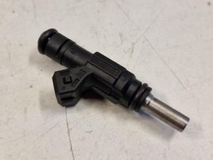 24174501 – 06A906031S – Injector (benzine injectie)