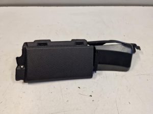 24168846 – 8W6867295V48 – C-stijl afdekkap links