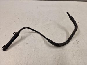 24239592 – 4M0261493A – Brandstofleiding