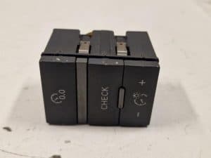 24336748 – 4F0927123A5PR – Schakelaar (diversen)