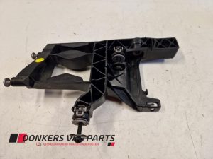 24542810 – 4G8805607A – Steun (diversen)