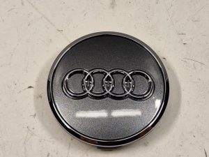 24437207 – 8W0601170JG3 – Naafkapje