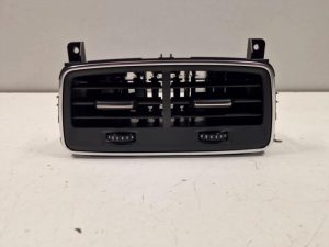 24421348 – 4K0819203B6PS – Luchtrooster achter