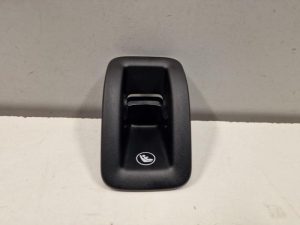 24420984 – 4KE887233B4PK – Isofix support