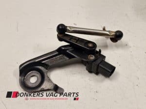 24498804 – 8R0941309C – Xenon height adjustment