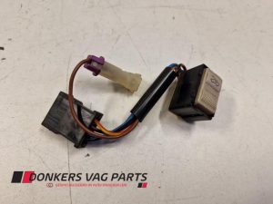 24072384 – 8959595613VF – Elektrisch Raam Schakelaar