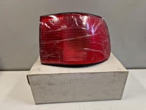 24420964 – 4D0945096 – Taillight, right