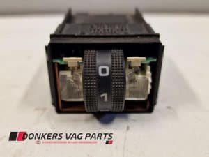 24075151 – 4B0963563A01C – Stoelverwarmings Schakelaar