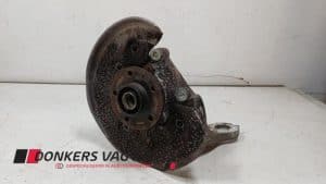 24620936 – 8R0505432F – Fusee rechts-achter